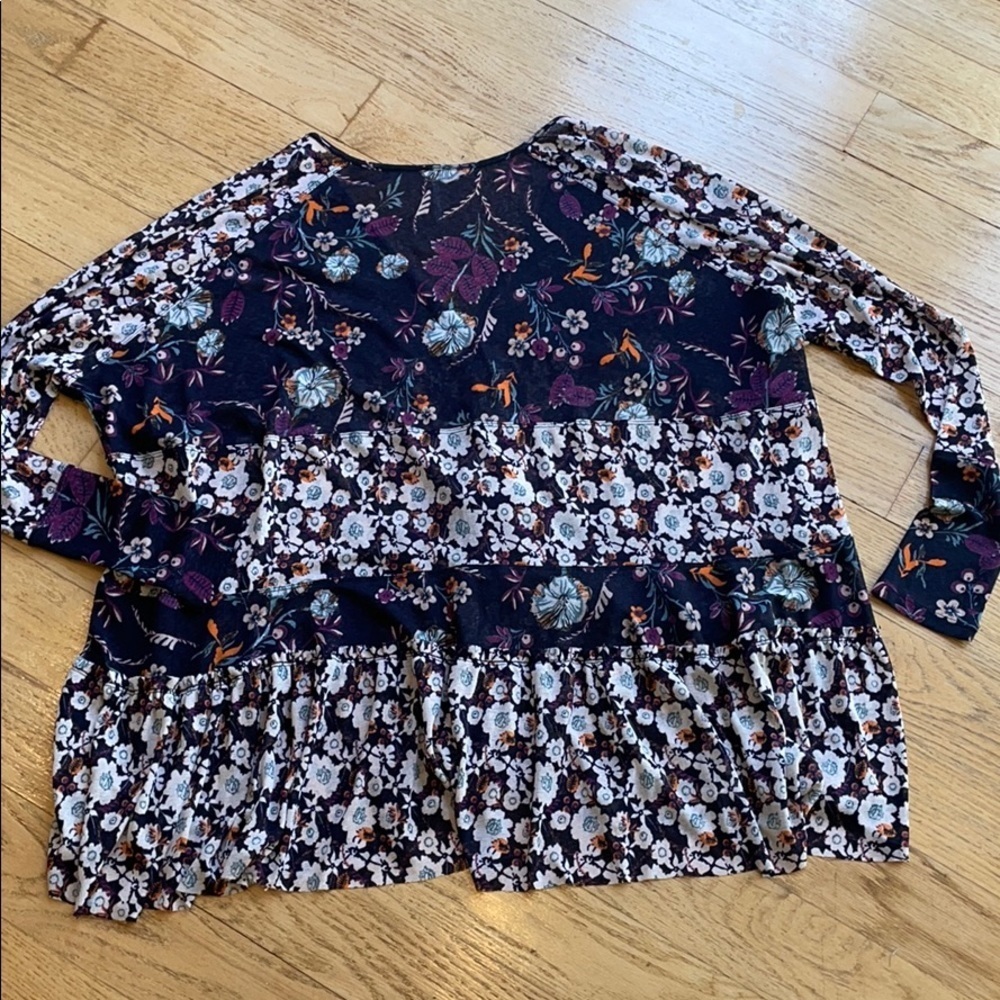 Free People floral top, women’s size small - Picture 6 of 8
